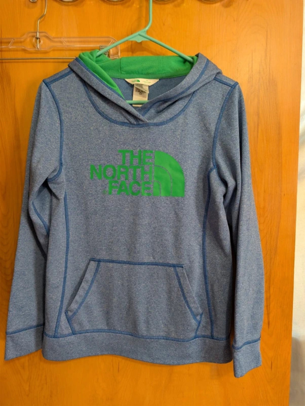 The North Face Women's Hoodie [COPY]
